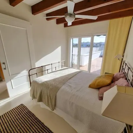 Didi House - Charming In Downtown