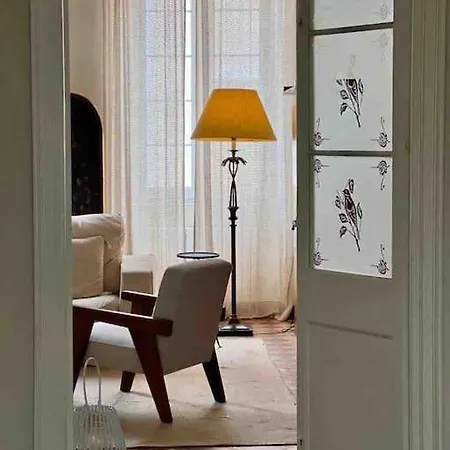 Vakantiehuis Didi House - Charming In Downtown