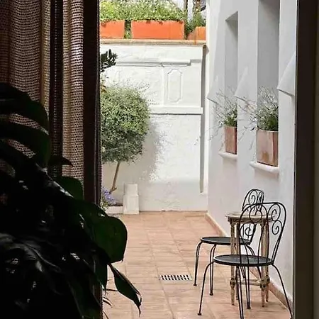 Didi House - Charming In Downtown Casa de Férias